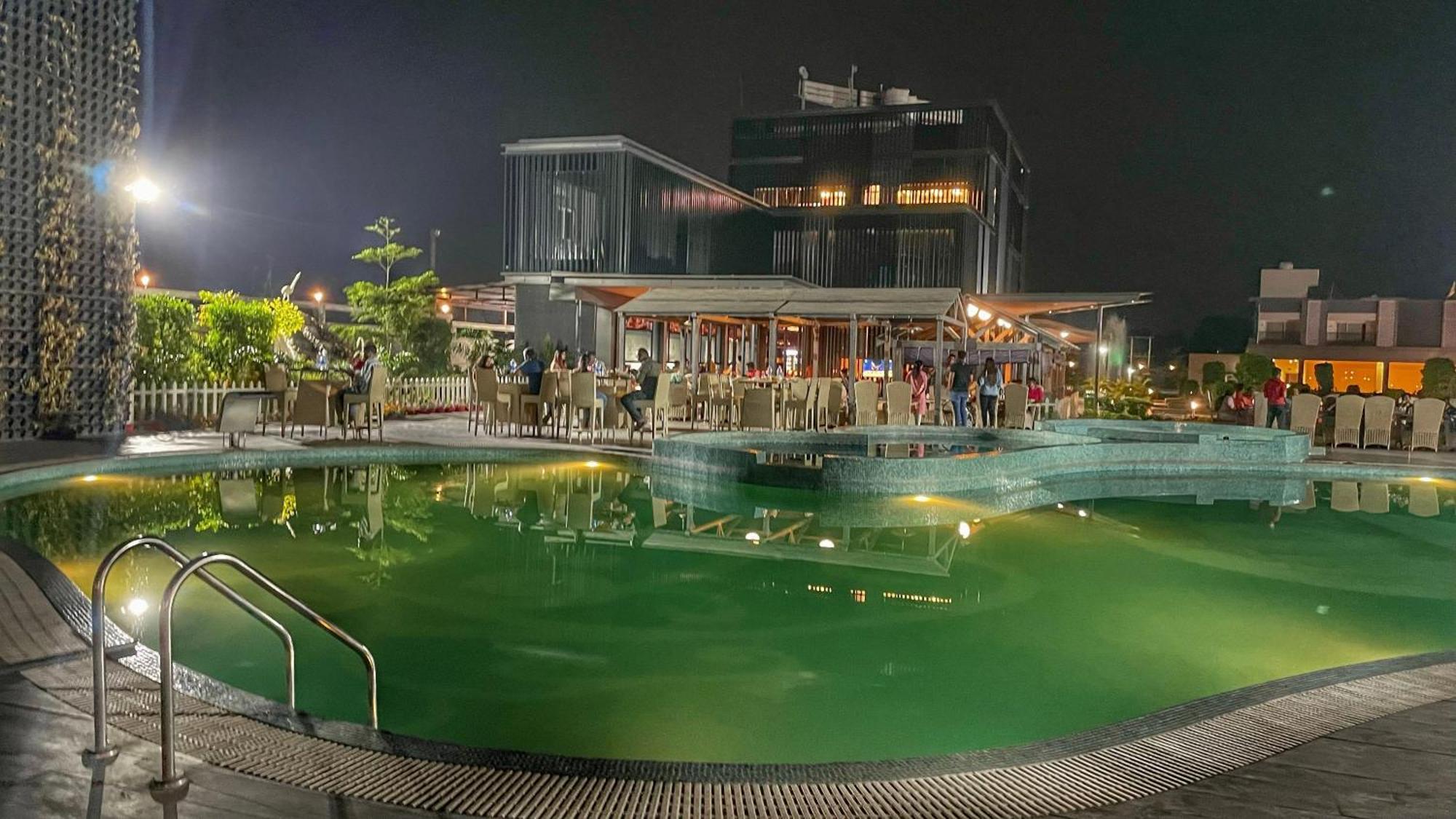 Kanke Resort Ratu Экстерьер фото