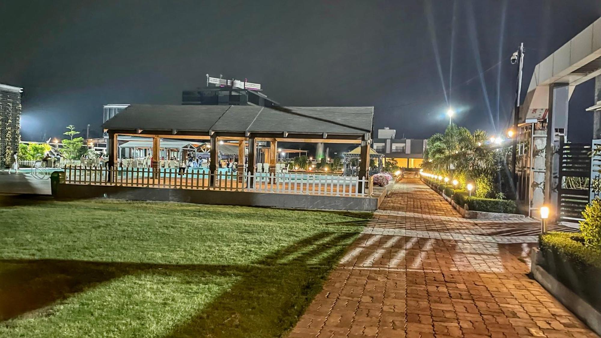 Kanke Resort Ratu Экстерьер фото